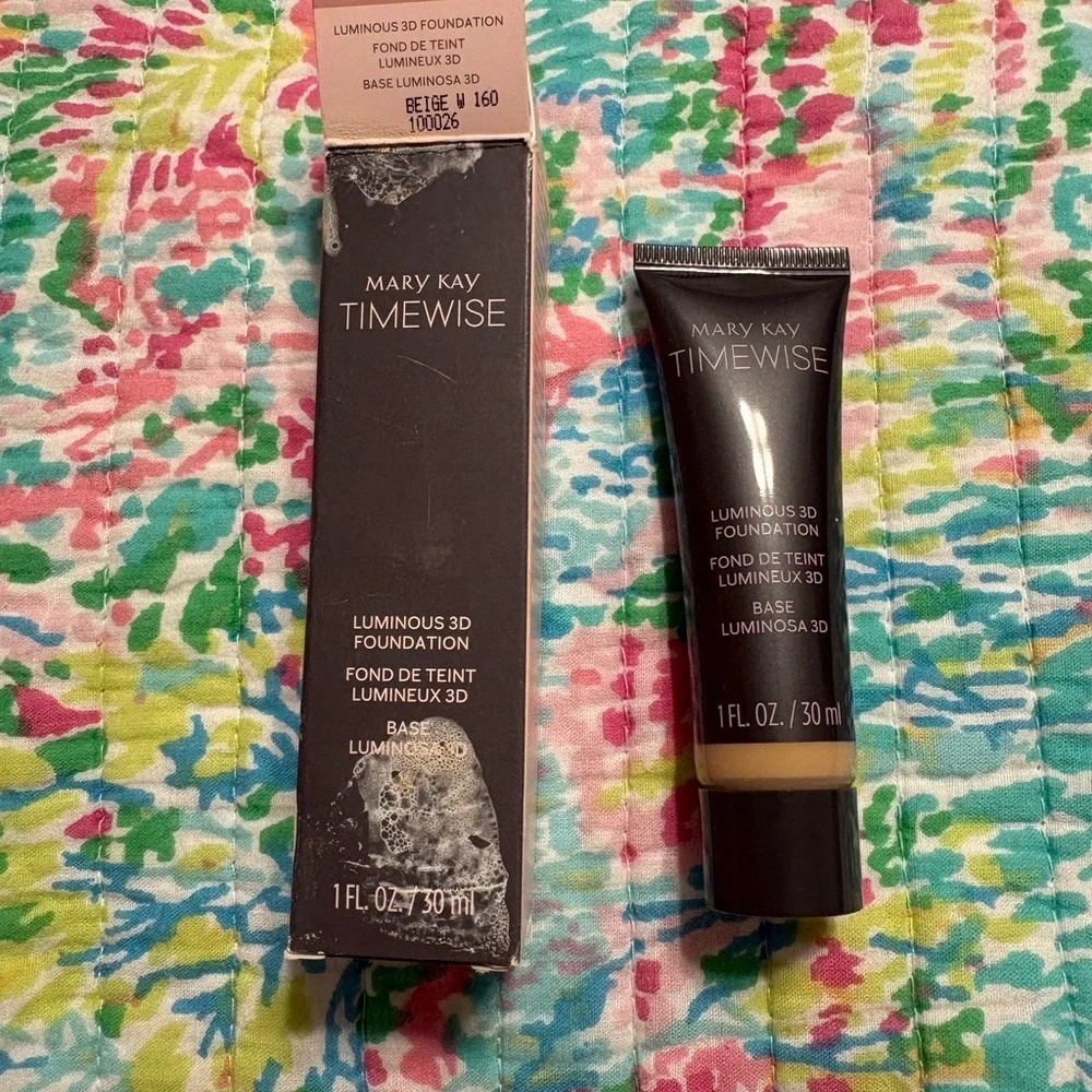 Mary Kay TimeWise Luminous 3D Foundation — Beige W 160